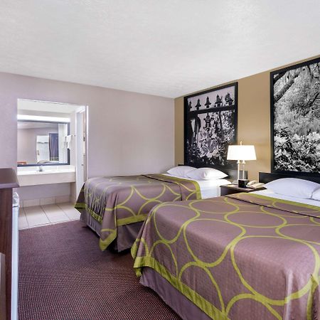 Motel Super 8 By Wyndham Locust Grove Zewnętrze zdjęcie