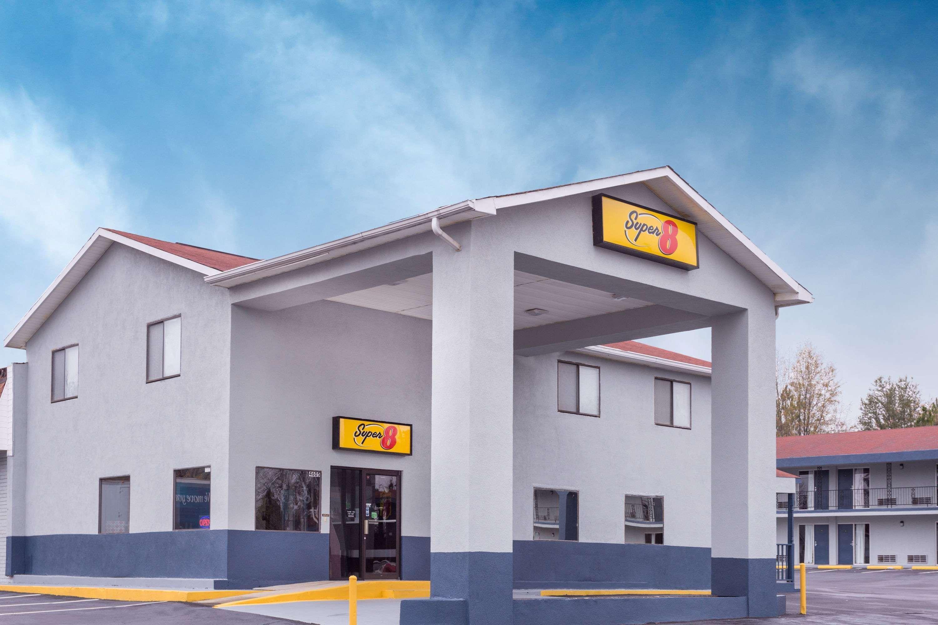 Motel Super 8 By Wyndham Locust Grove Zewnętrze zdjęcie