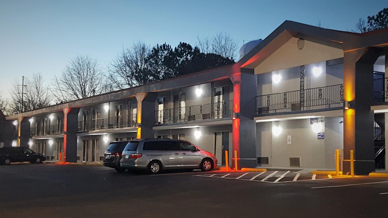 Motel Super 8 By Wyndham Locust Grove Zewnętrze zdjęcie